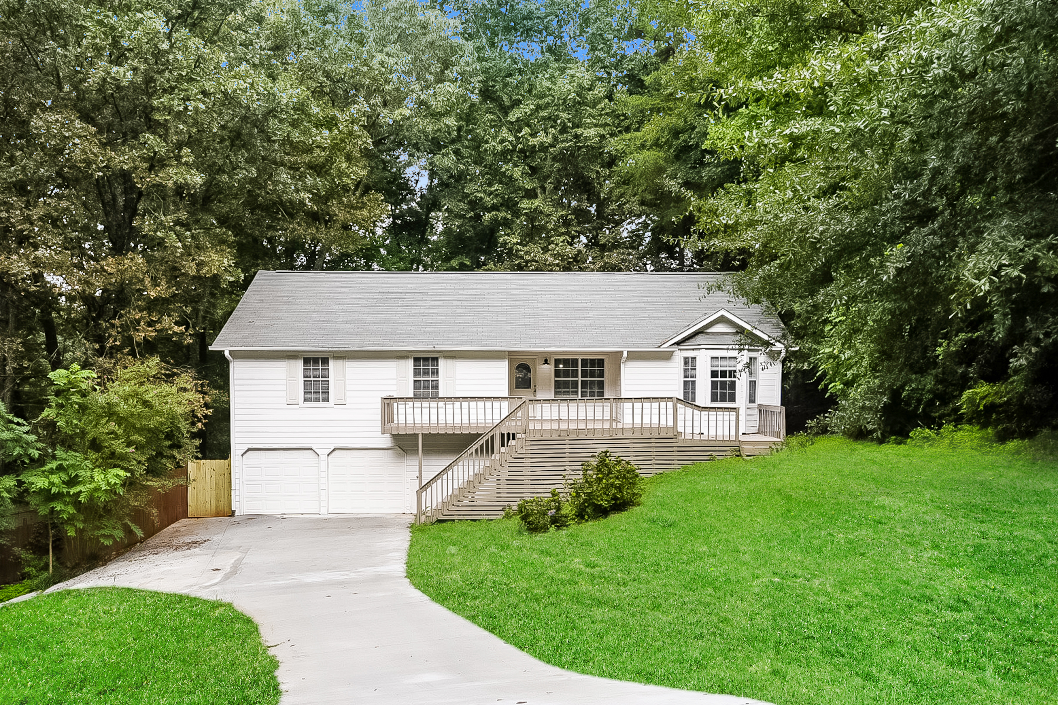 2741 Hawk Trce NE Marietta, GA 30066